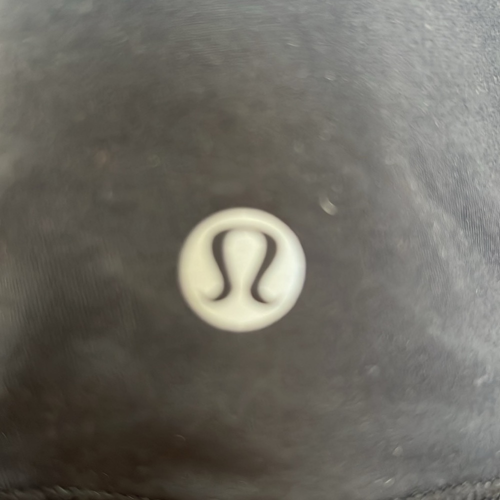 Lululemon black  tank top with built in bra. size 4 has pads. EUC - Picture 3 of 6